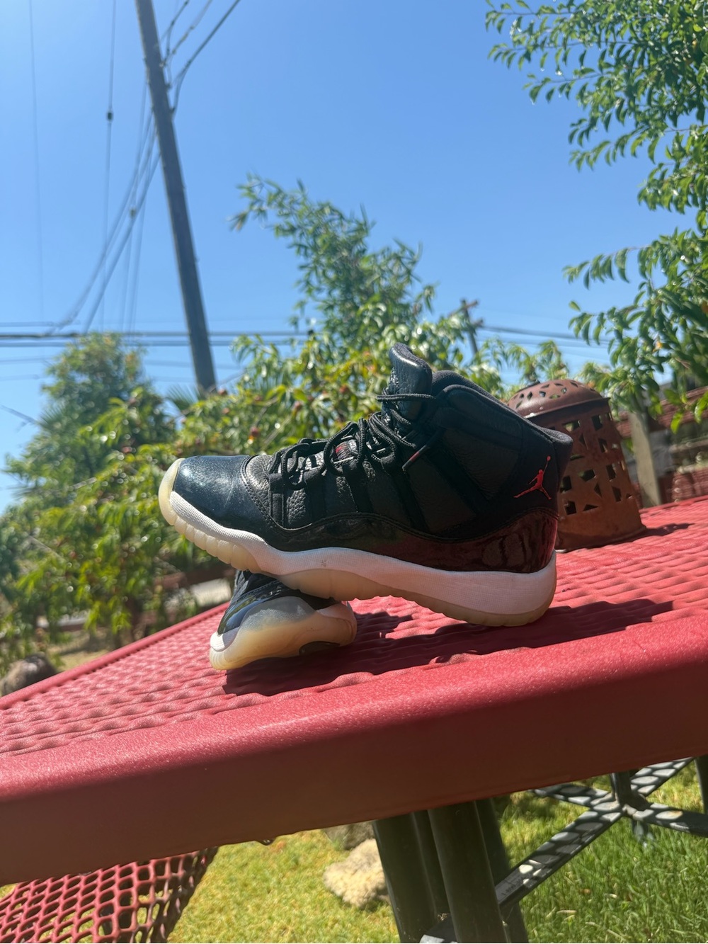 72-10 Jordan 11 
great condition-Barely worn
Size 6 but fits like a 7.
#jordan
